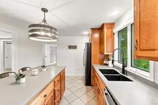 115 Sutton Rd, Webster, MA 01570 - Photo 17