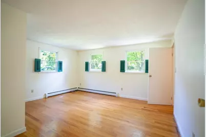 23 South Mount Holyoke Dr, Amherst, MA 01002 - Photo 19