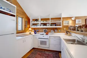 21 & 25 Fulling Mill Rd, Chilmark, MA 02535 - Photo 15