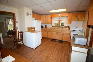 93 Pine St, Dalton, MA 01226 - Photo 19