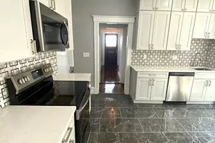 126 Bayswater St, Boston, MA 02128 - Photo 17