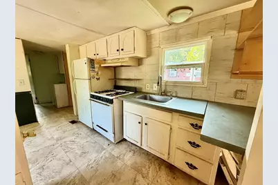 868 Southampton Rd #72, Westfield, MA 01085 - Photo 7
