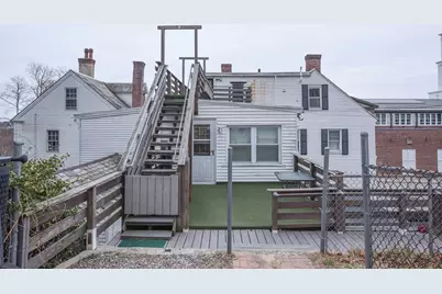 118 Pleasant Street, Fitchburg, MA 01420 - Photo 19