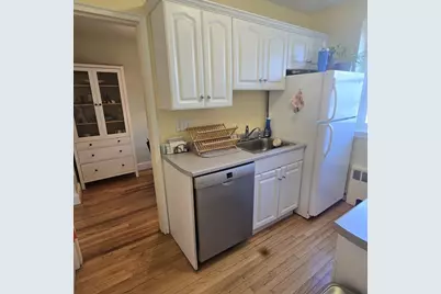 31-1/2  Englewood Ave #3, Brookline, MA 02445 - Photo 11