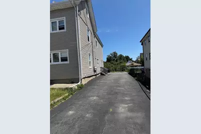 68-70 Russell St, Malden, MA 02148 - Photo 3