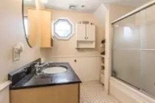 34 Vine St, Medford, MA 02155 - Photo 9