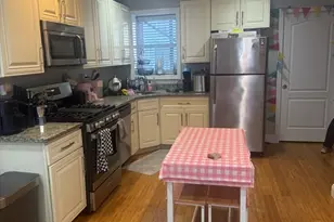6 Baldwin Pl, Boston, MA 02113 - Photo 1