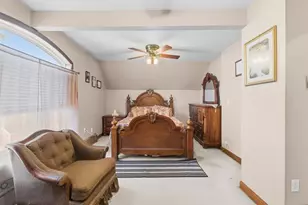 52 Florence St, New Bedford, MA 02740 - Photo 19