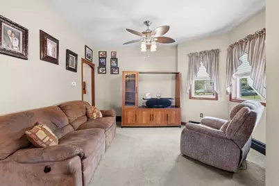 52 Florence St, New Bedford, MA 02740 - Photo 7