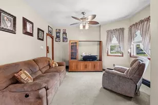 52 Florence St, New Bedford, MA 02740 - Photo 7