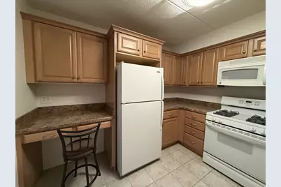 1550 Worcester Rd #304, Framingham, MA 01702 - Photo 3