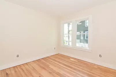 350 King St #1, Springfield, MA 01109 - Photo 7