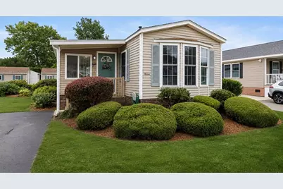 7 Robert Rd, Plainville, MA 02762 - Photo 1