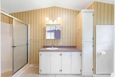 7 Robert Rd, Plainville, MA 02762 - Photo 25