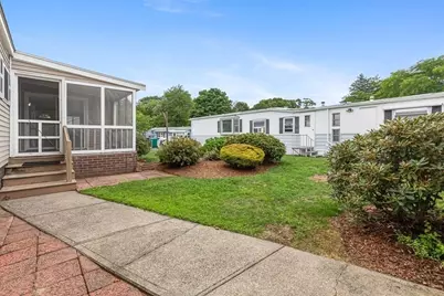 7 Robert Rd, Plainville, MA 02762 - Photo 37