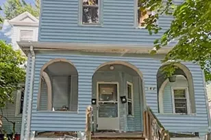 162 Northampton Ave, Springfield, MA 01109 - Photo 1