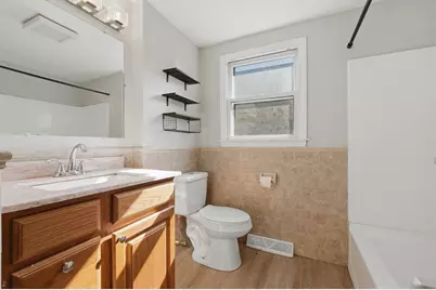 22 Hayward Ave, Brockton, MA 02301 - Photo 13