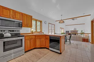 320 Marshall St, Paxton, MA 01612 - Photo 5