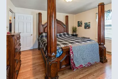 242 Pleasant Street, Leominster, MA 01453 - Photo 23