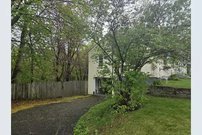 242 Pleasant Street, Leominster, MA 01453 - Photo 3