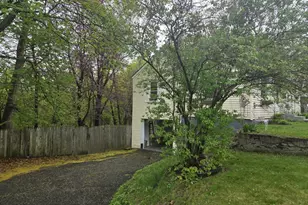 242 Pleasant St, Leominster, MA 01453 - Photo 3