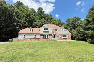 95 Jewett St, Pepperell, MA 01463 - Photo 1