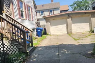 33 Madison St, New Bedford, MA 02740 - Photo 3