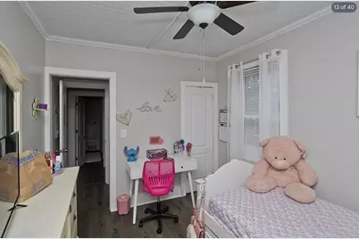 47 Taylor St, Holyoke, MA 01040 - Photo 13
