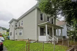 47 Taylor St, Holyoke, MA 01040 - Photo 35
