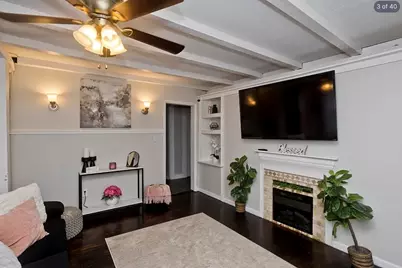 47 Taylor St, Holyoke, MA 01040 - Photo 3