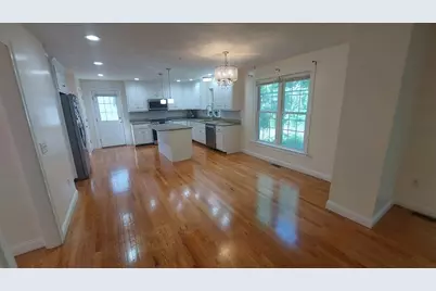 339 Poplar St., Boston, MA 02131 - Photo 7