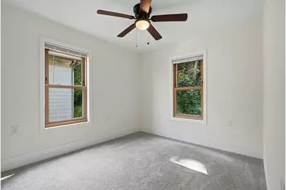 5-7 Oak St, Clinton, MA 01510 - Photo 15