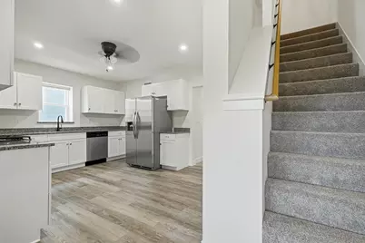 5-7 Oak St, Clinton, MA 01510 - Photo 5