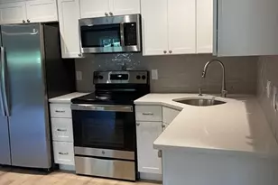 180 Main St, Bridgewater, MA 02324 - Photo 3