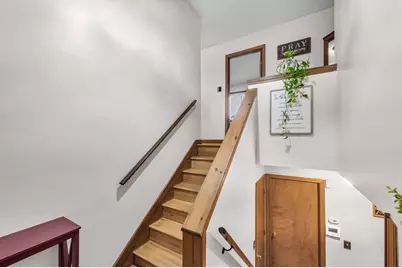 243 Ambrose St, Springfield, MA 01109 - Photo 5