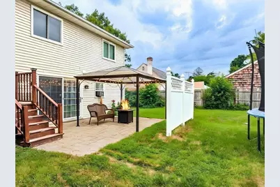 243 Ambrose St, Springfield, MA 01109 - Photo 29