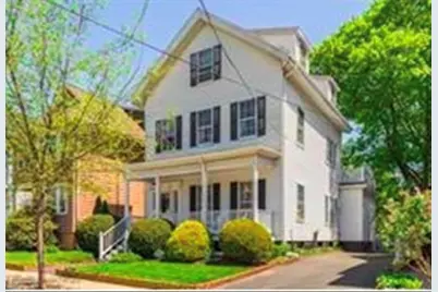 17 Ashland St #1, Medford, MA 02155 - Photo 11