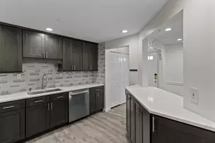 237 South St, Shrewsbury, MA 01545 - Photo 7