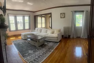 17 Fairview Ave, Watertown, MA 02472 - Photo 9