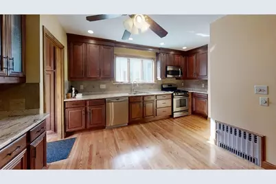 27-29 Cornell Street #27, Arlington, MA 02474 - Photo 3
