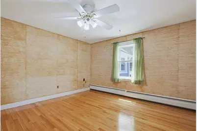 156 Hampton St, Auburn, MA 01501 - Photo 15