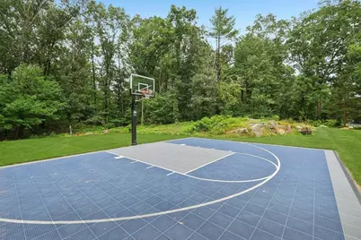 345 Raleigh Tavern Ln, North Andover, MA 01845 - Photo 27