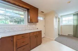 18 Alexander, Clinton, MA 01510 - Photo 5
