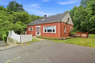 377 Wilbraham St, Palmer, MA 01069 - Photo 3