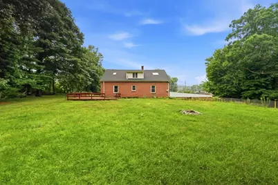 371 Boston Rd W, Monson, MA 01069 - Photo 35