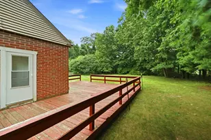377 Wilbraham St, Palmer, MA 01069 - Photo 31