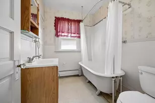 256 Green St, Fairhaven, MA 02719 - Photo 17