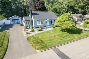 12 Kenway Dr, Springfield, MA 01104 - Photo 1