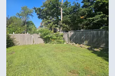 399 Stevens, Lowell, MA 01851 - Photo 5