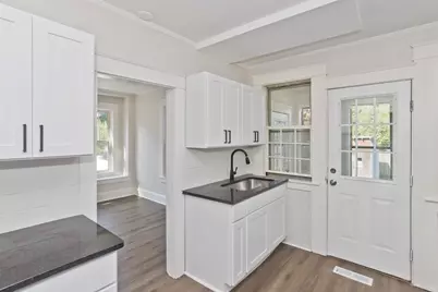 94 Columbus Ave, Greenfield, MA 01301 - Photo 35